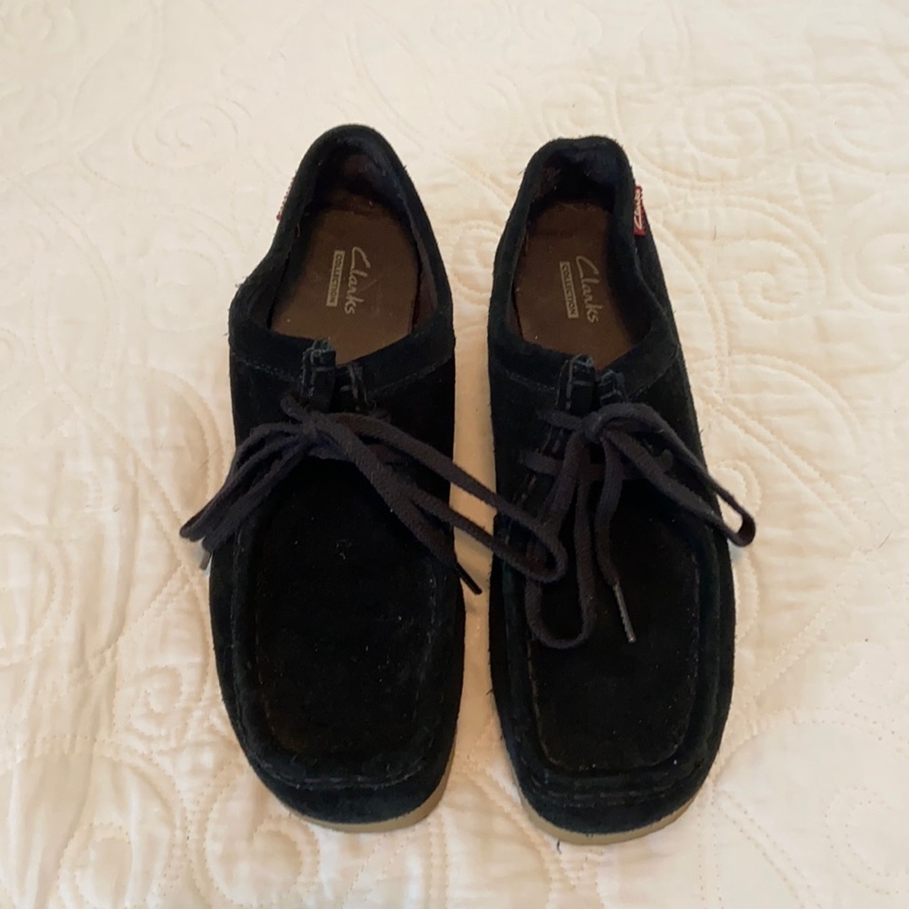 Clarks Wallabees — Black